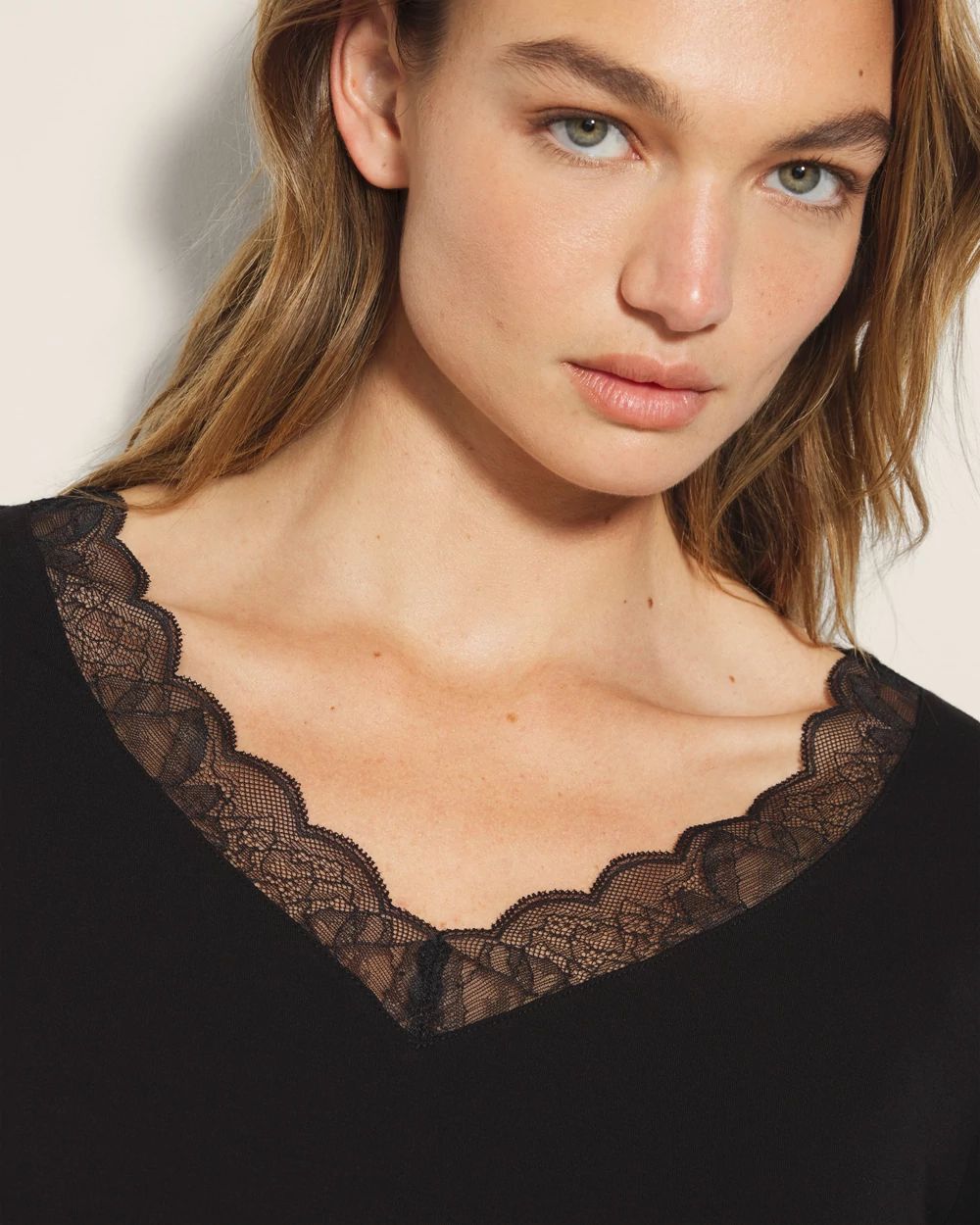 Lace Trim Long-Sleeve Pajama Top