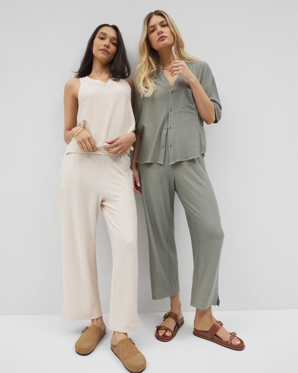 Crinkle Knit Wide Leg Pant