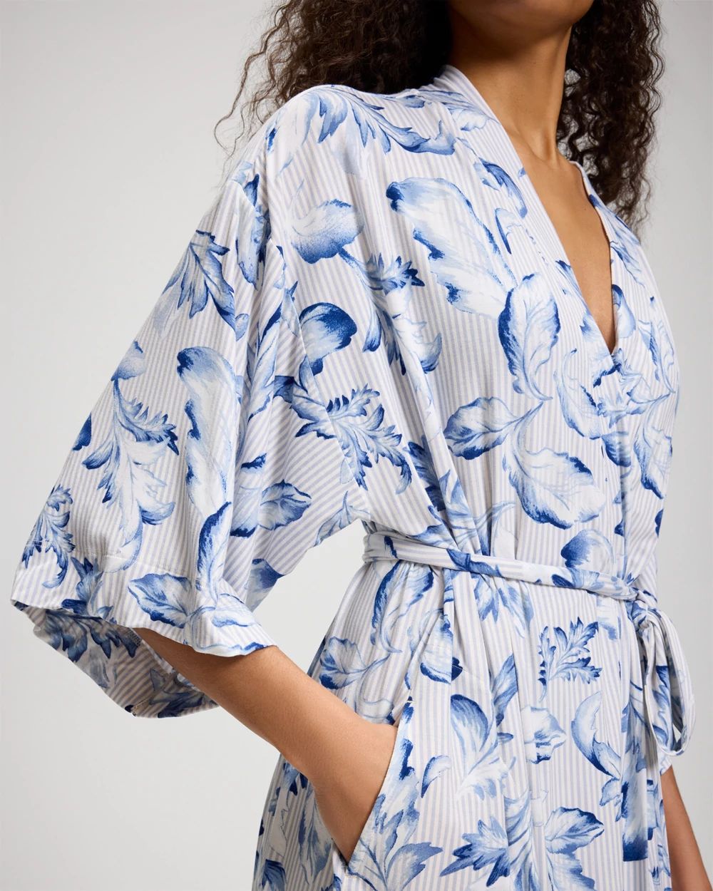 Cool Nights Short Robe