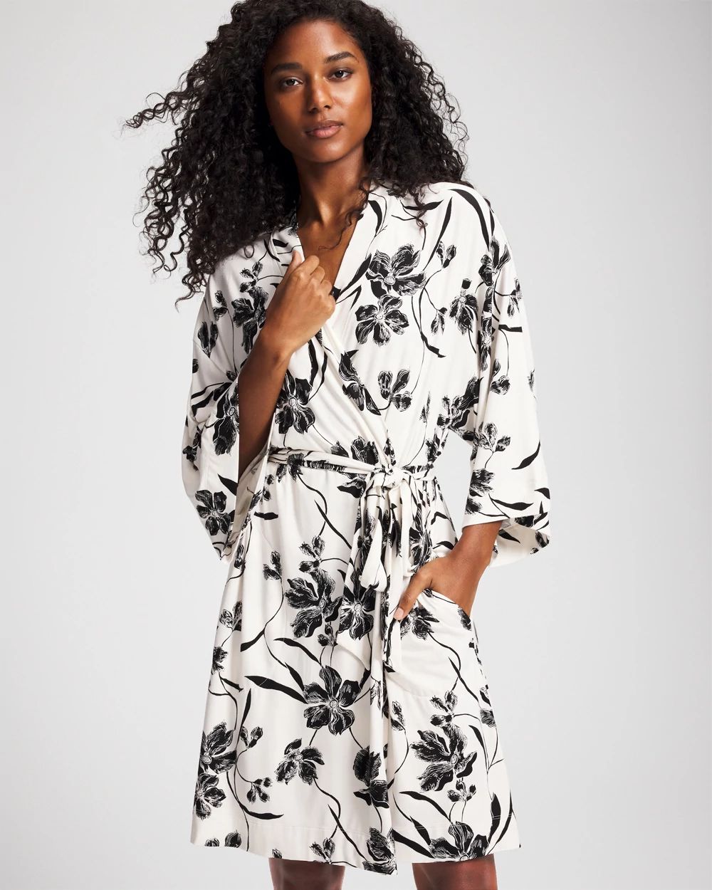 Cool Nights Short Robe