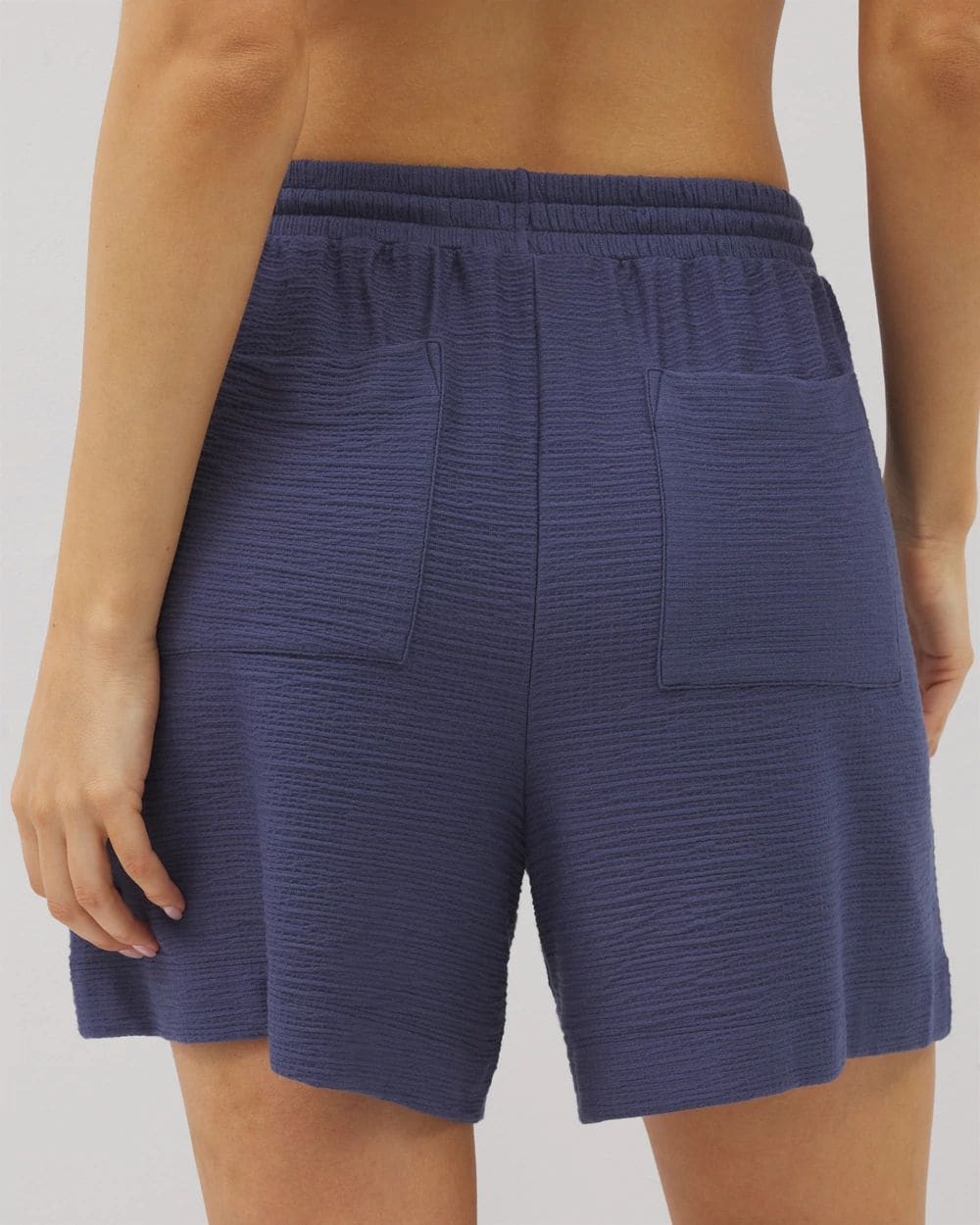 Crinkle Knit 5 Inch Short