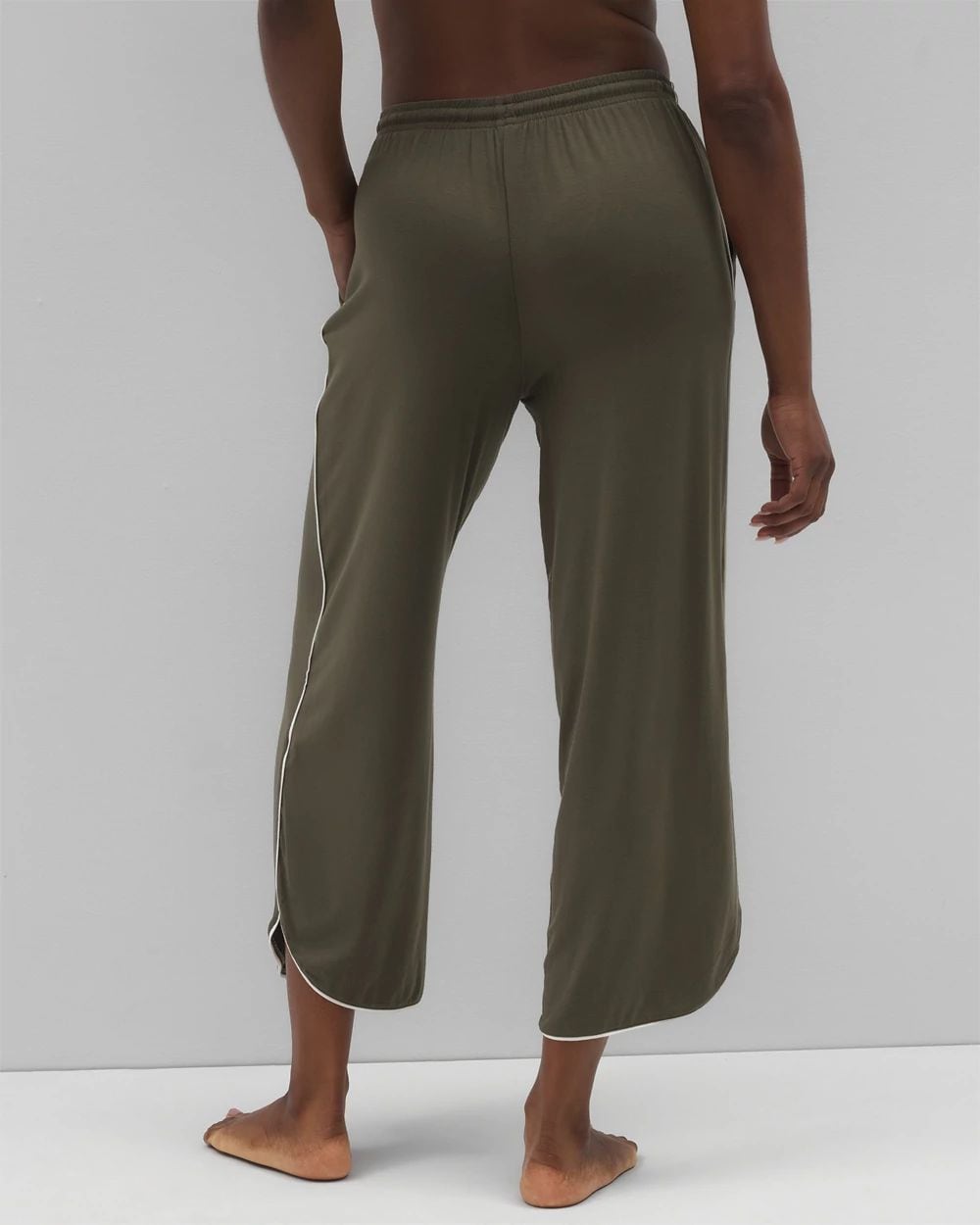 Cool Nights Solid Piped Crop Pajama Pant