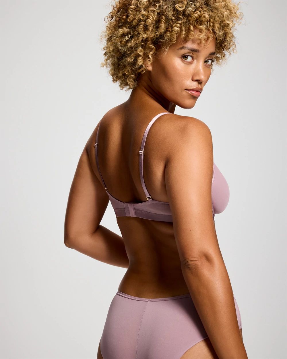 Lightly Lined Perfect Coverage Bra click to view larger image.