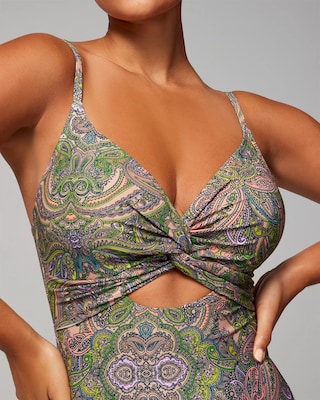 Twist-Front Keyhole One-Piece