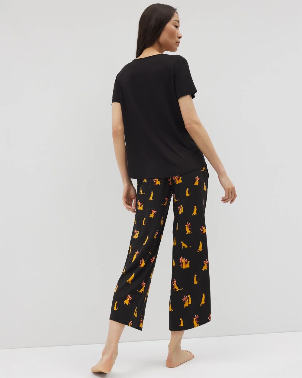 Cool Nights Short-Sleeve + Cropped Pants Pajama Set