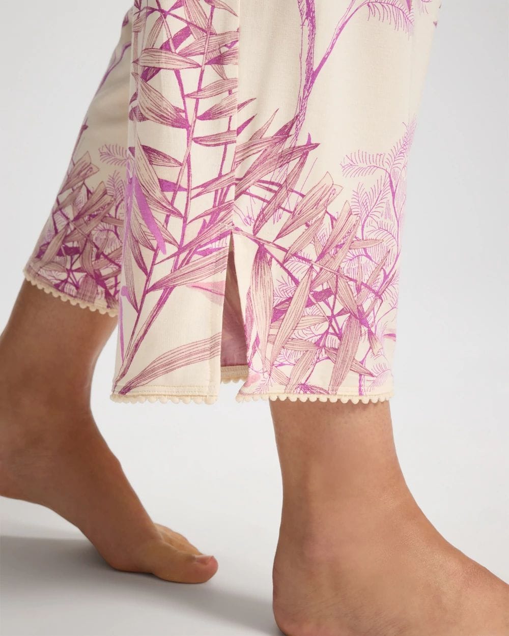 Relaxed Pom Trim Crop Pajama Pants click to view larger image.