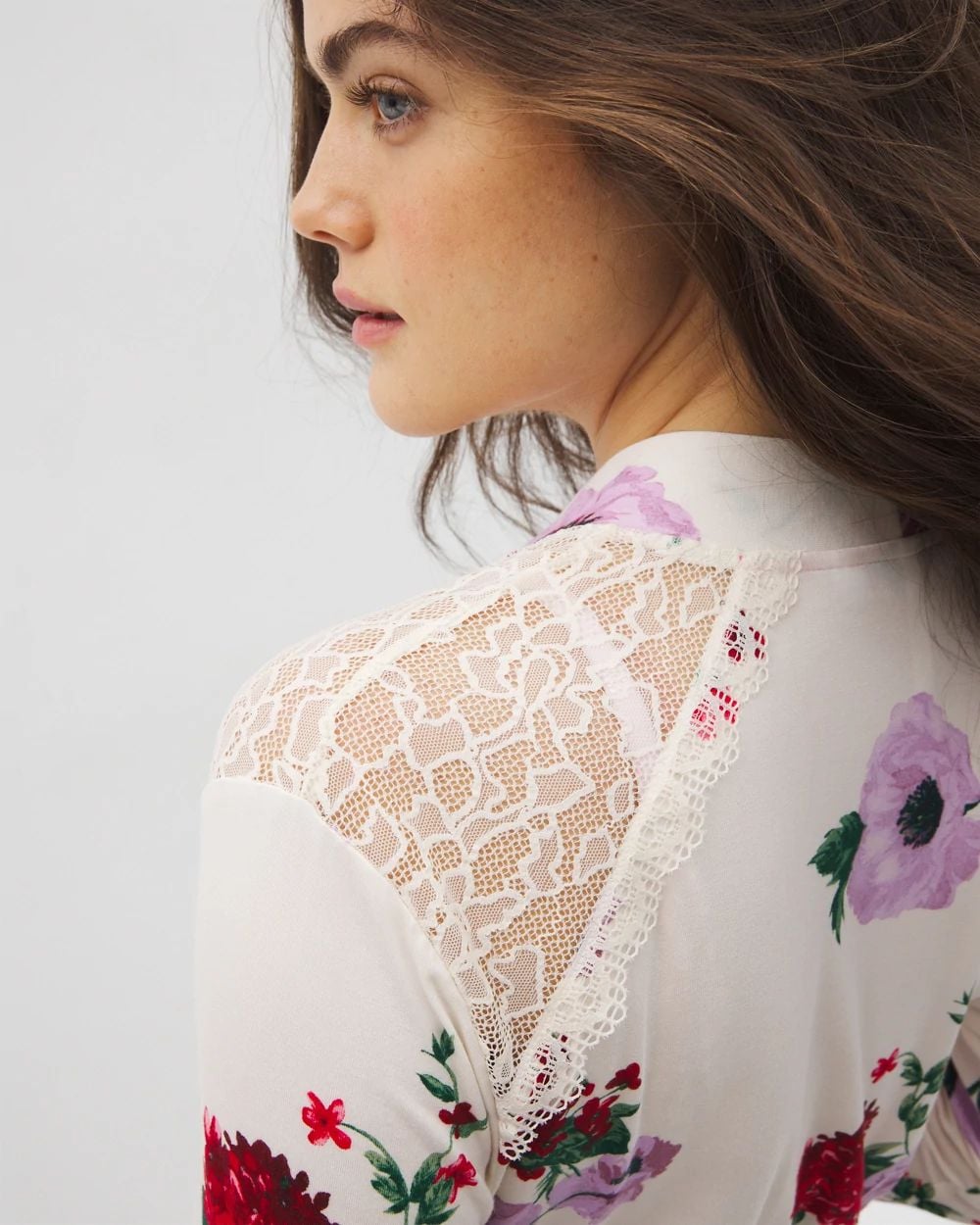 Cool Nights Short Robe With Lace