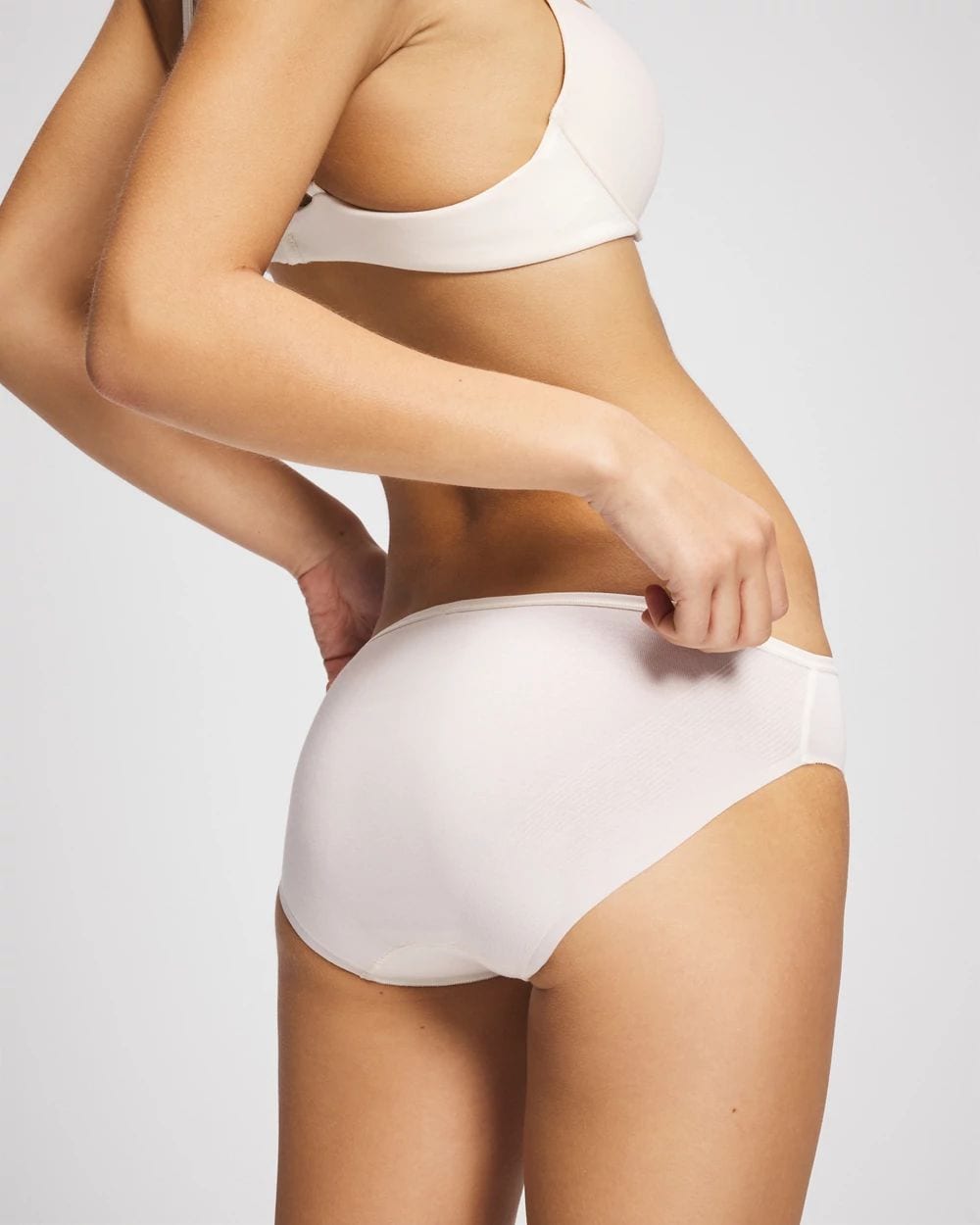 Vanishing Edge Cotton Hipster Panty