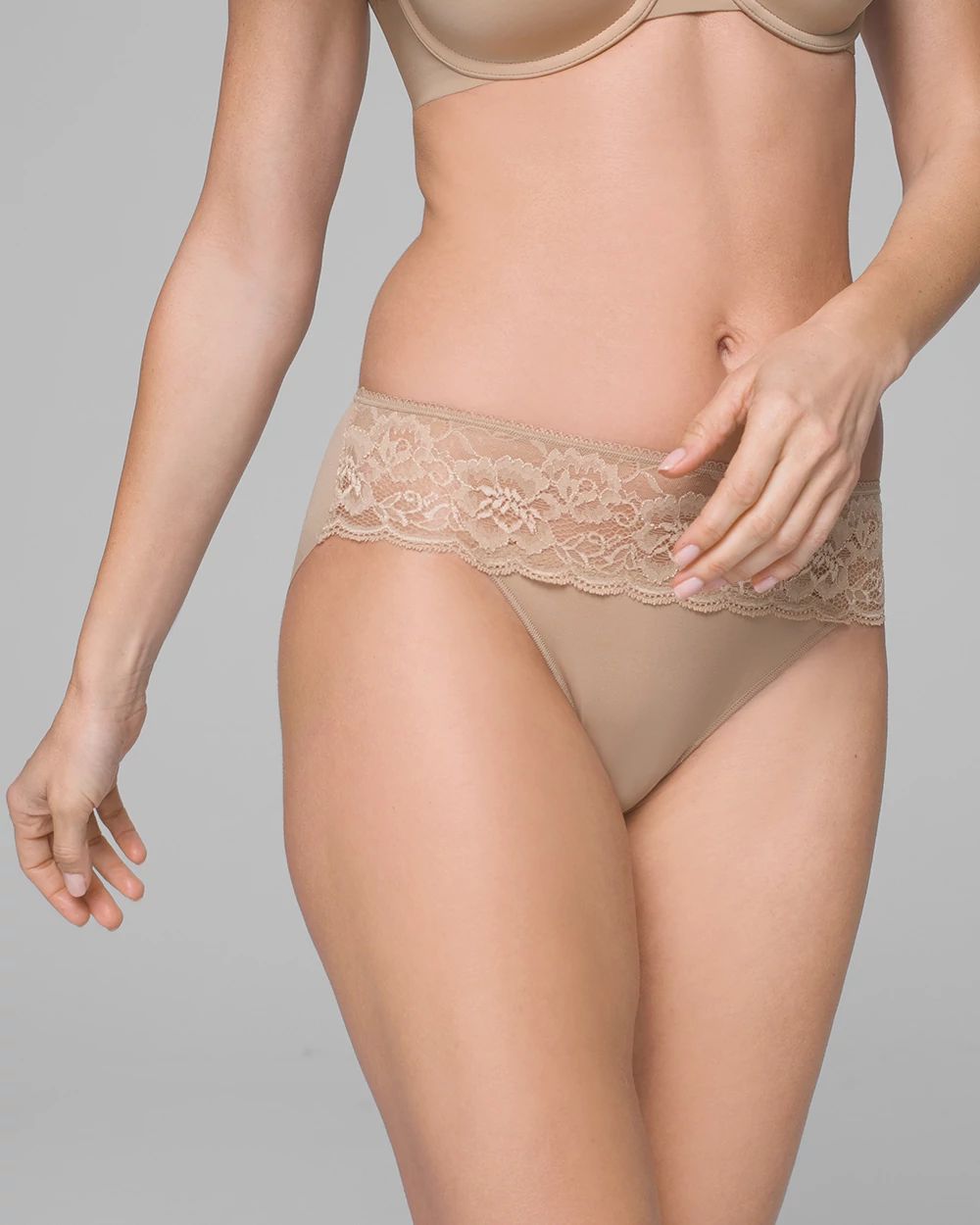 Vanishing Edge Hipster Panty with Lace