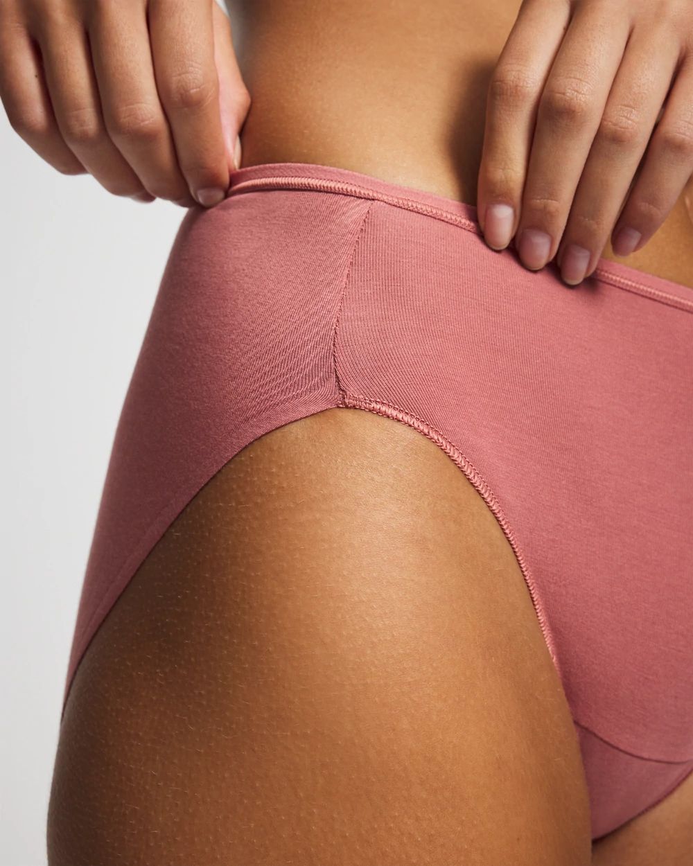 Vanishing Edge Cotton High Leg Panty