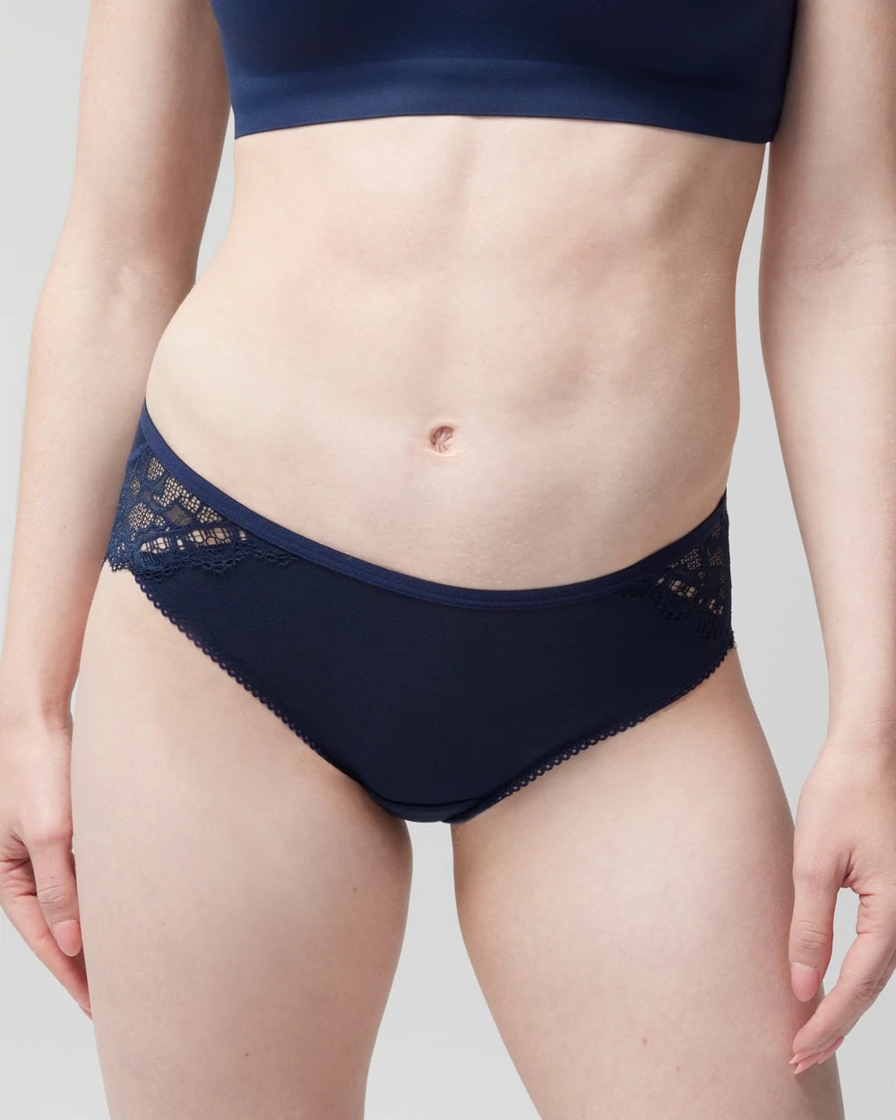 Hipster Panty with Enchanting Lace