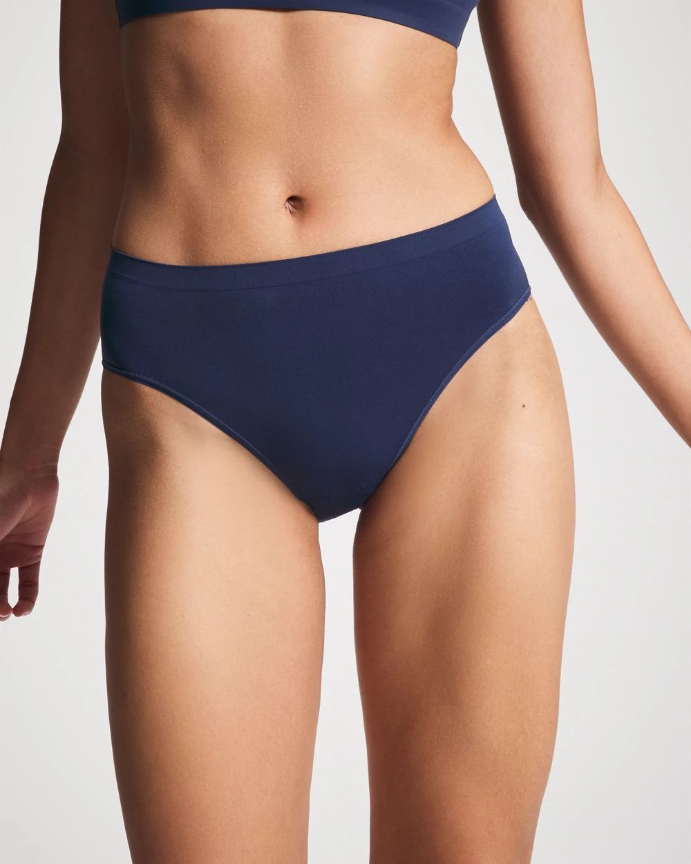 Seamless High-Leg Panty