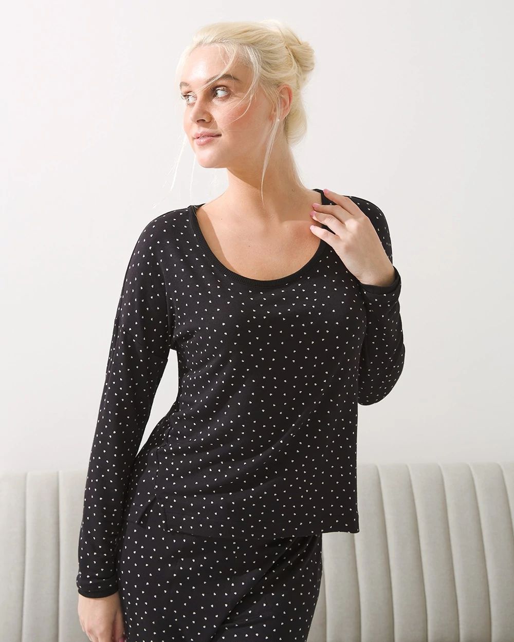 SomaWKND Sunday Scoopneck Top