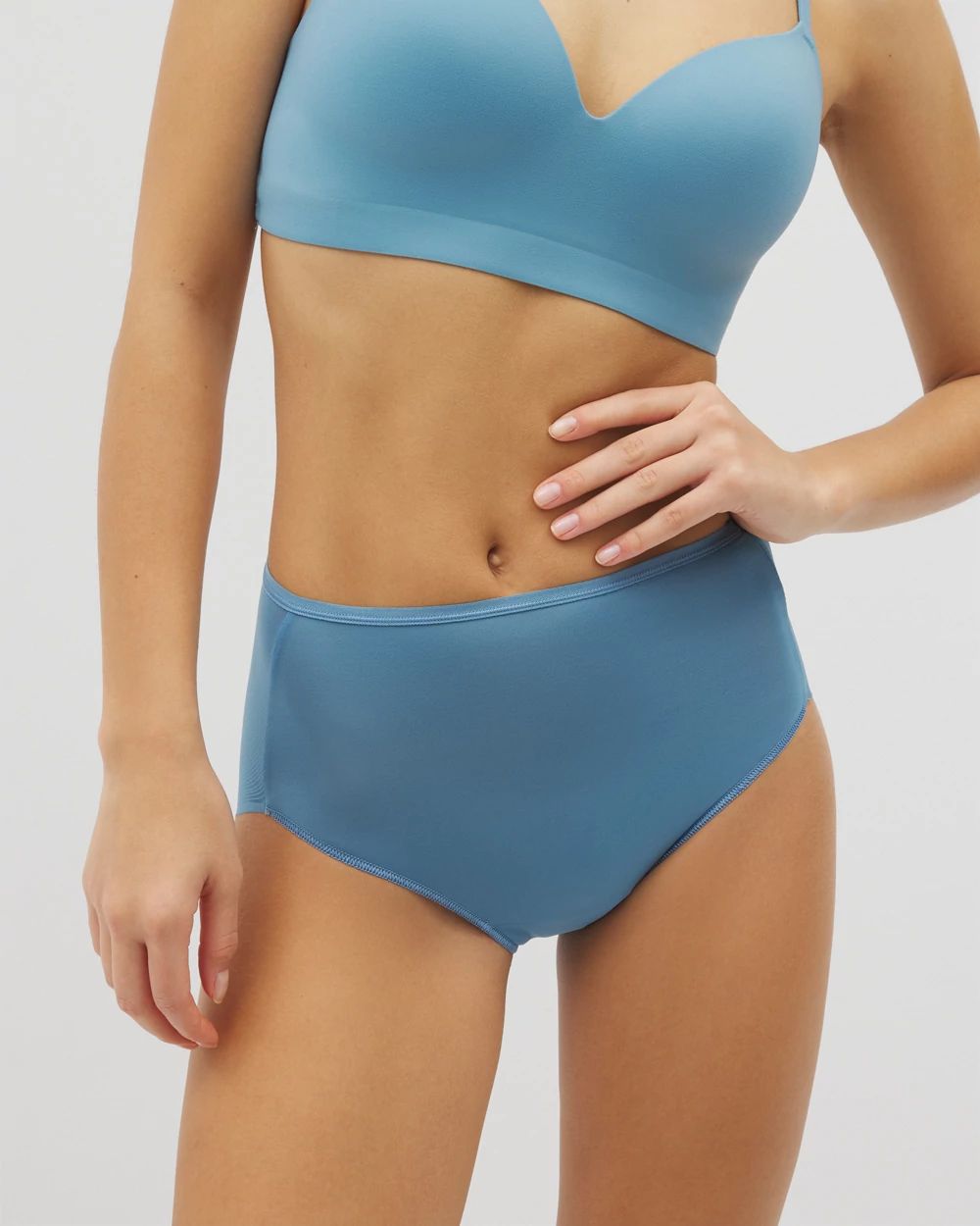 Vanishing Edge Modern Brief Panty