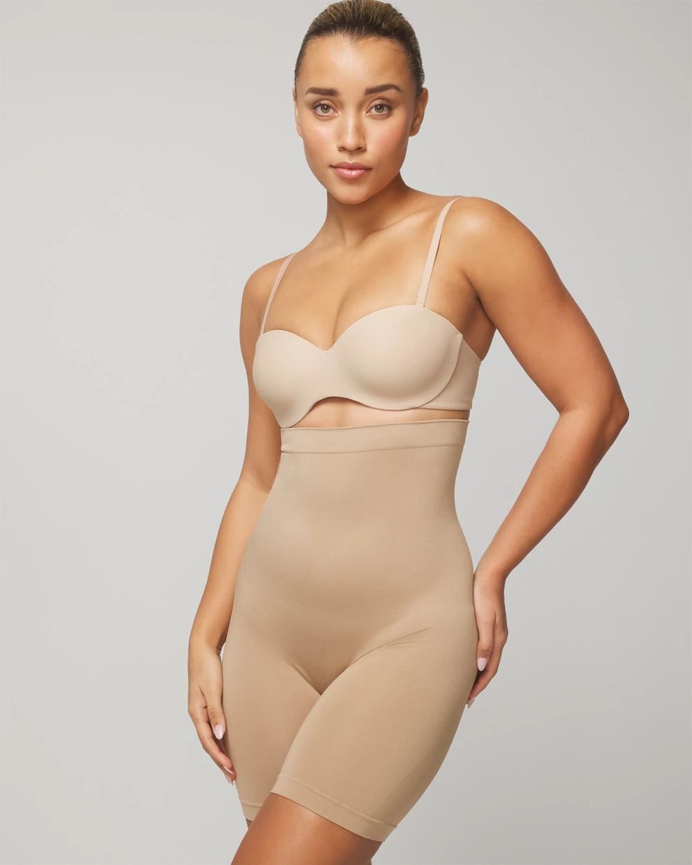 Mid-Level Shaping Seamless High-Waist Thigh Shaper