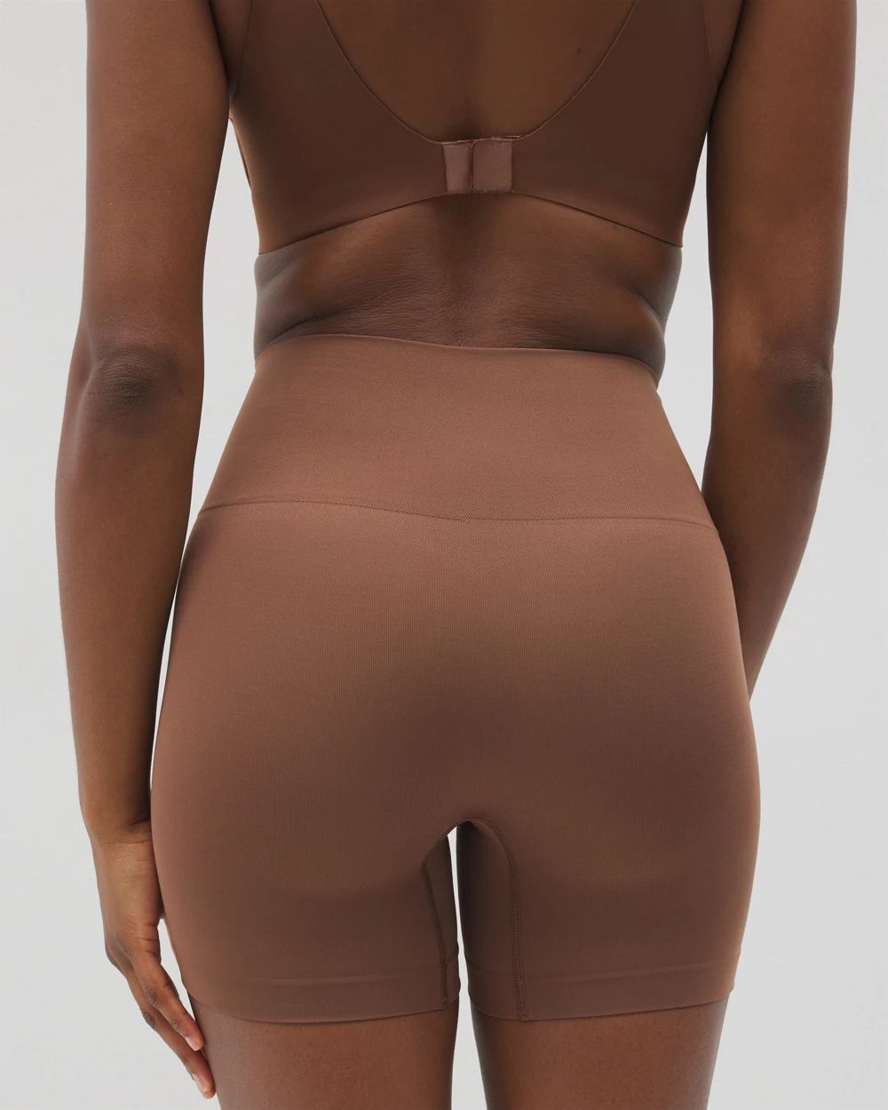 Second Skin by Soma Mid-Level Shaping Seamless Shorts