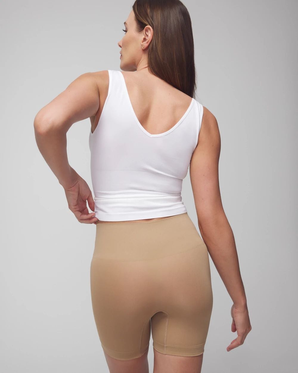 Seamless Ultralight Smoothing Short