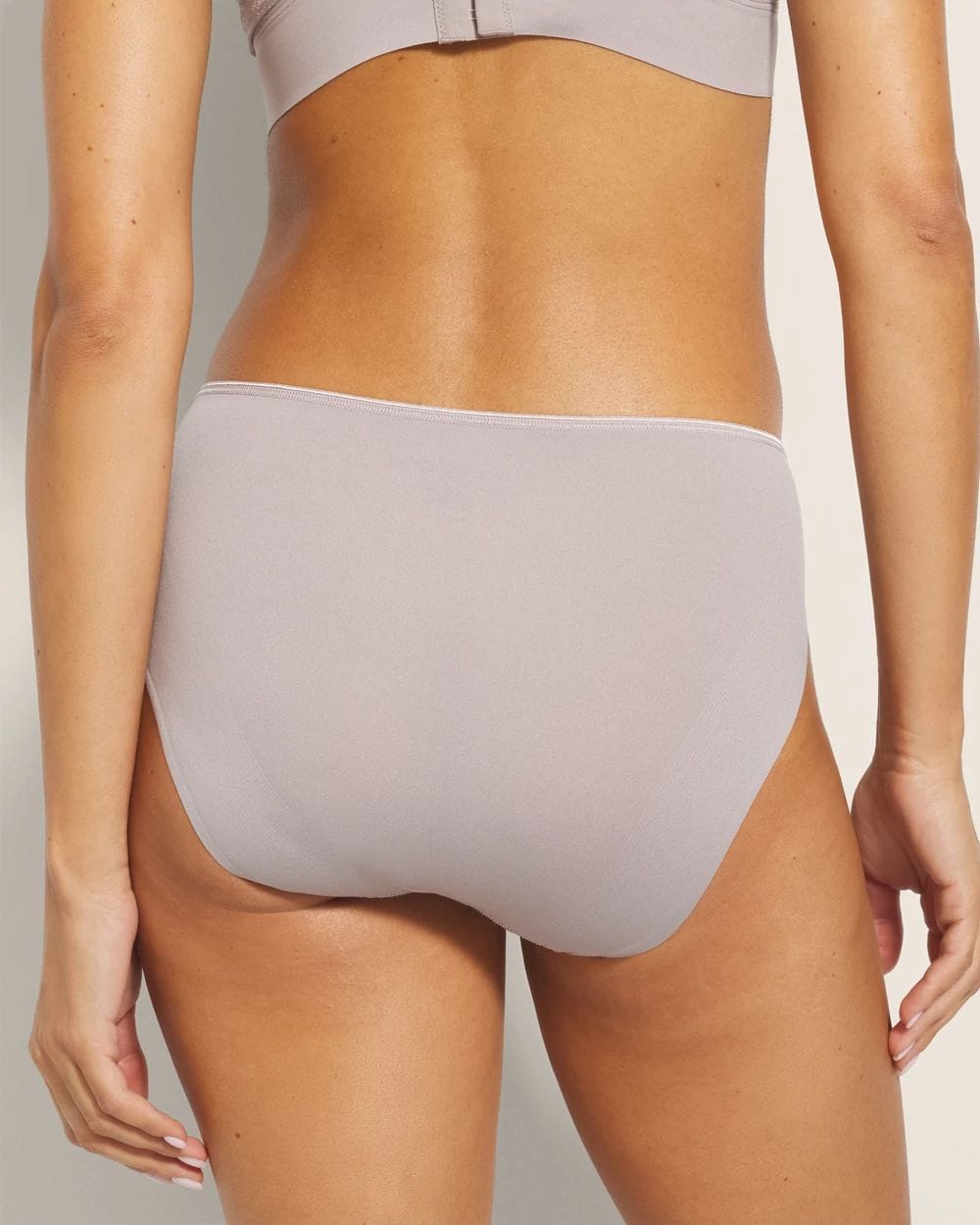 Vanishing Edge High-Leg Panty with Lurex Embroidery