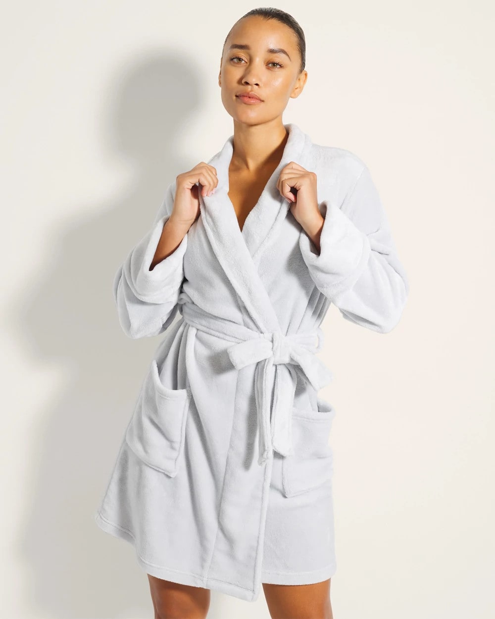 Short Robe