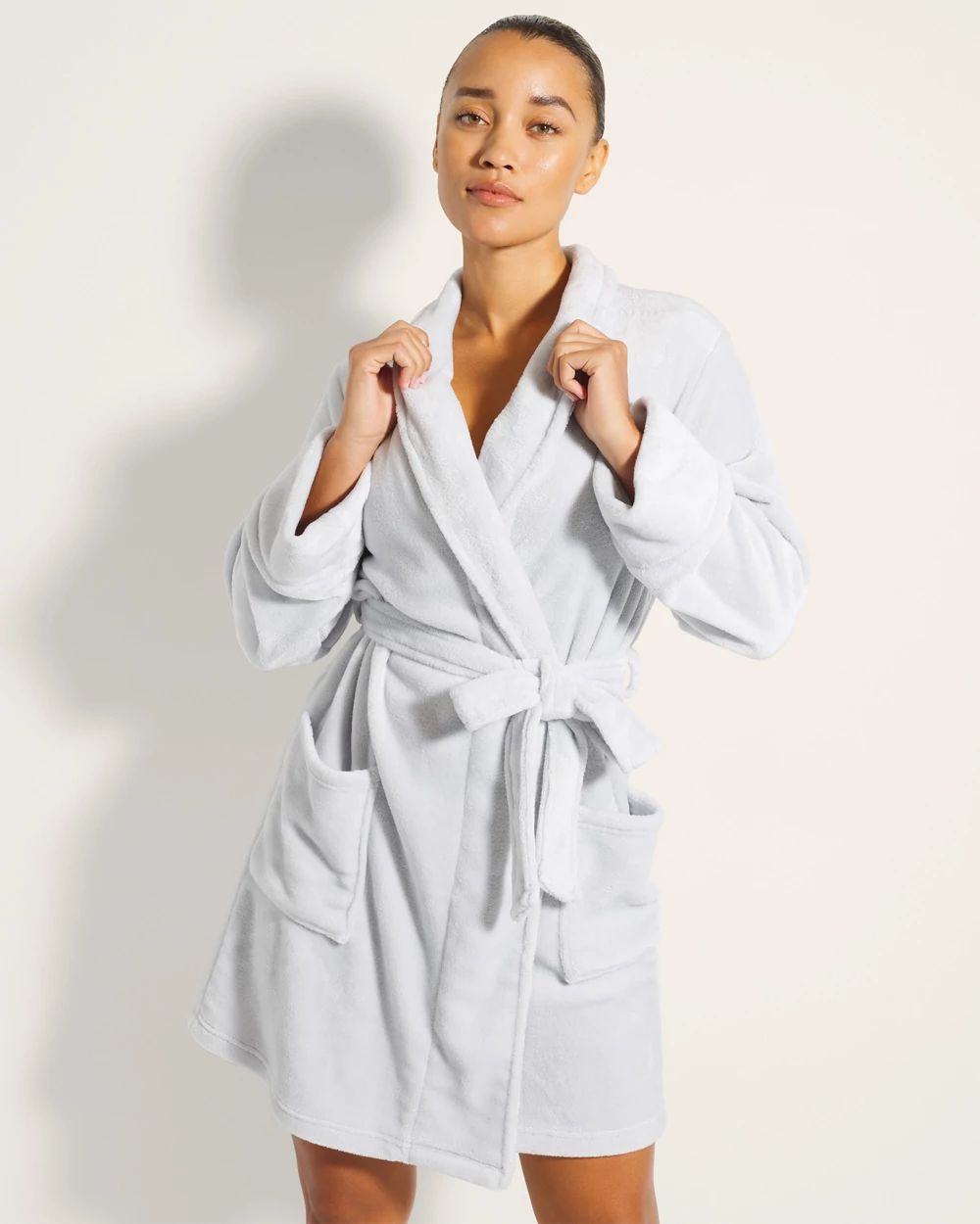 Short Robe