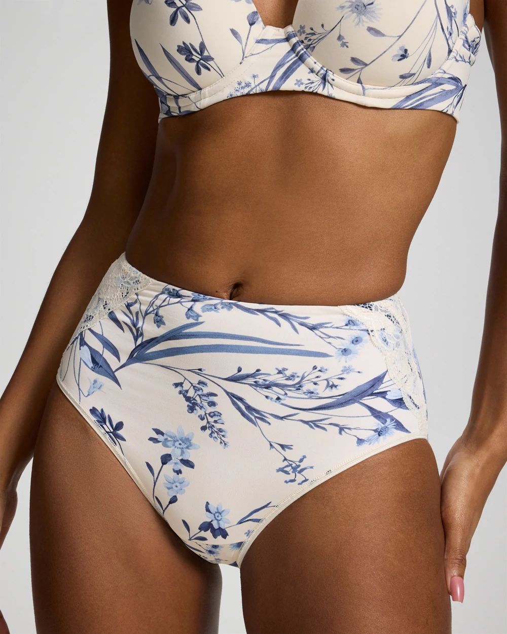 Modern Brief Panty with Lace