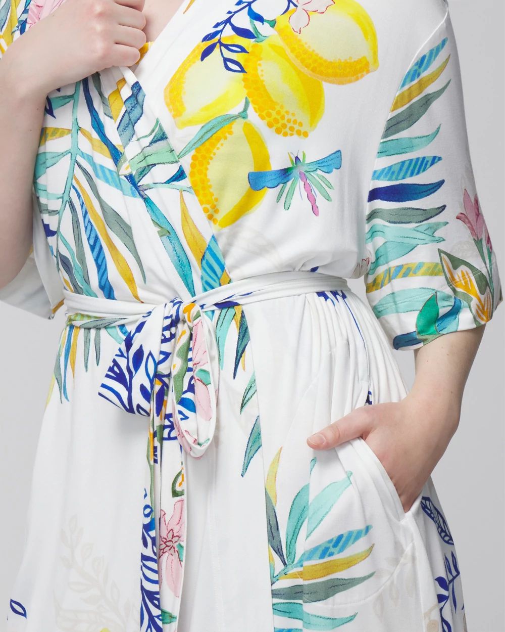 Short Robe