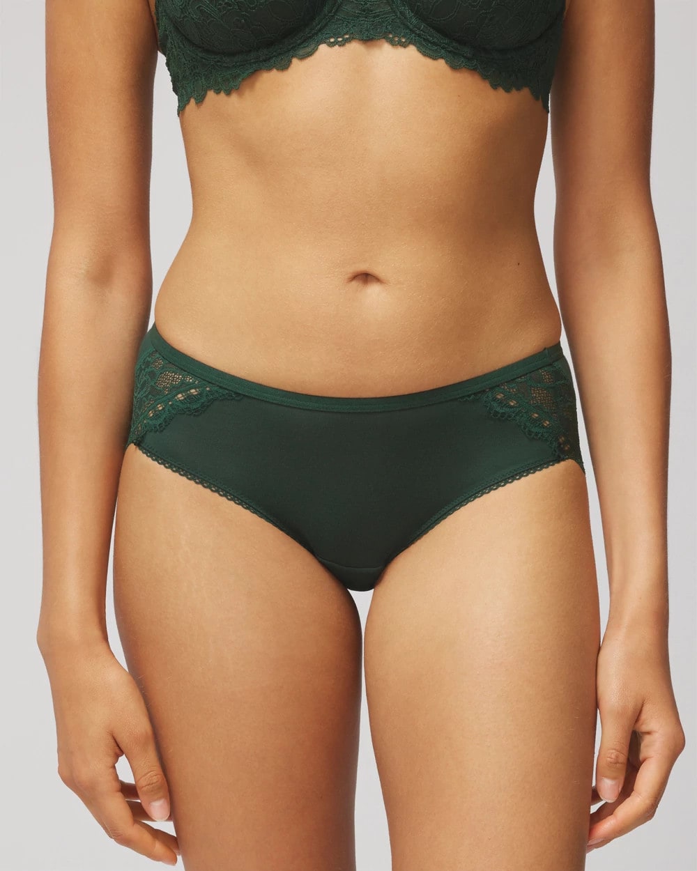 Hipster Panty with Enchanting Lace