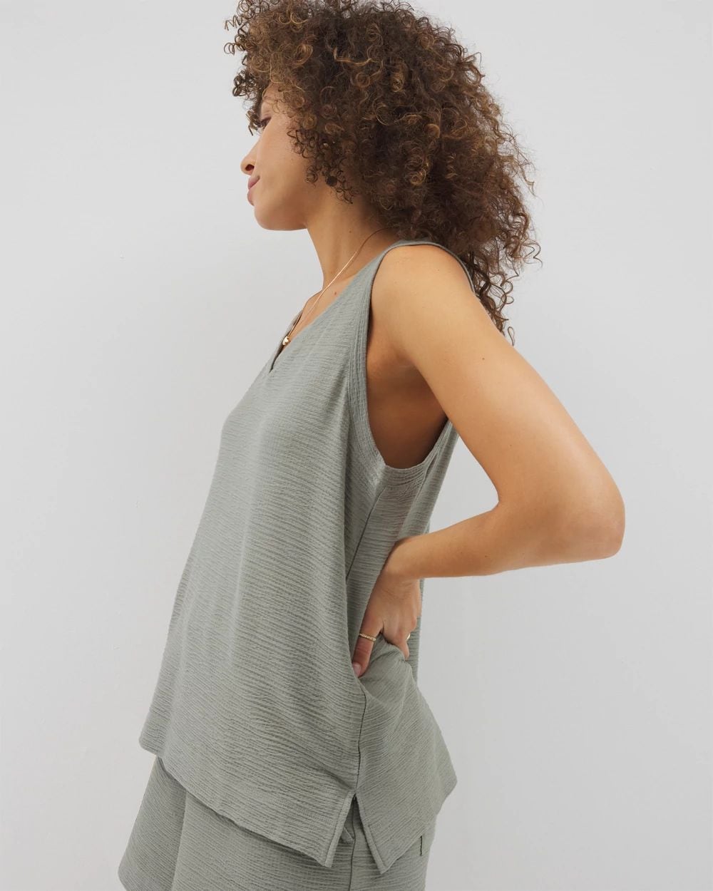 Crinkle Knit Tank Top