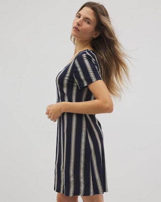 Short Sleeve Scoop Neck Sleepshirt click to view larger image.