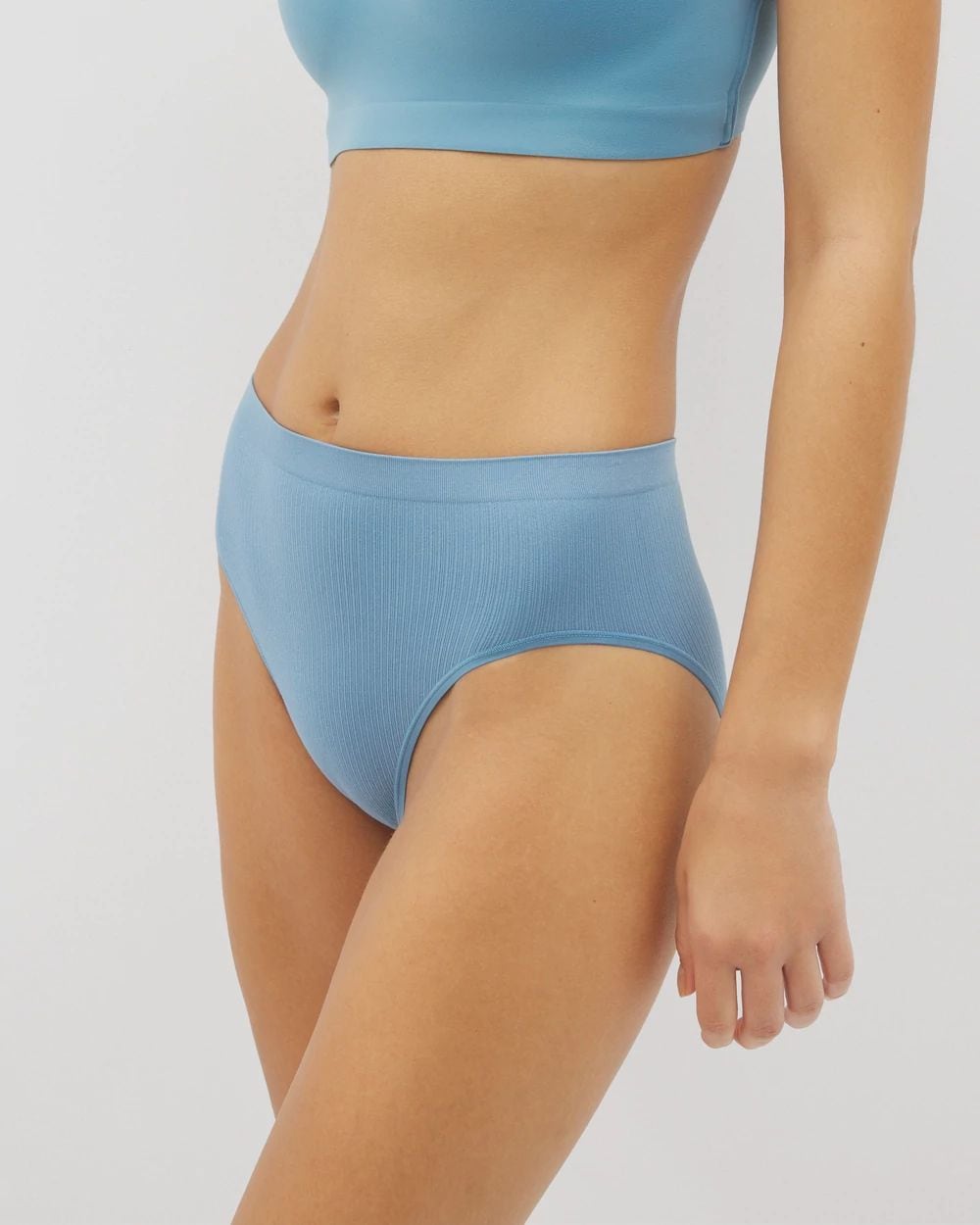 Seamless Rib High-Leg Panty