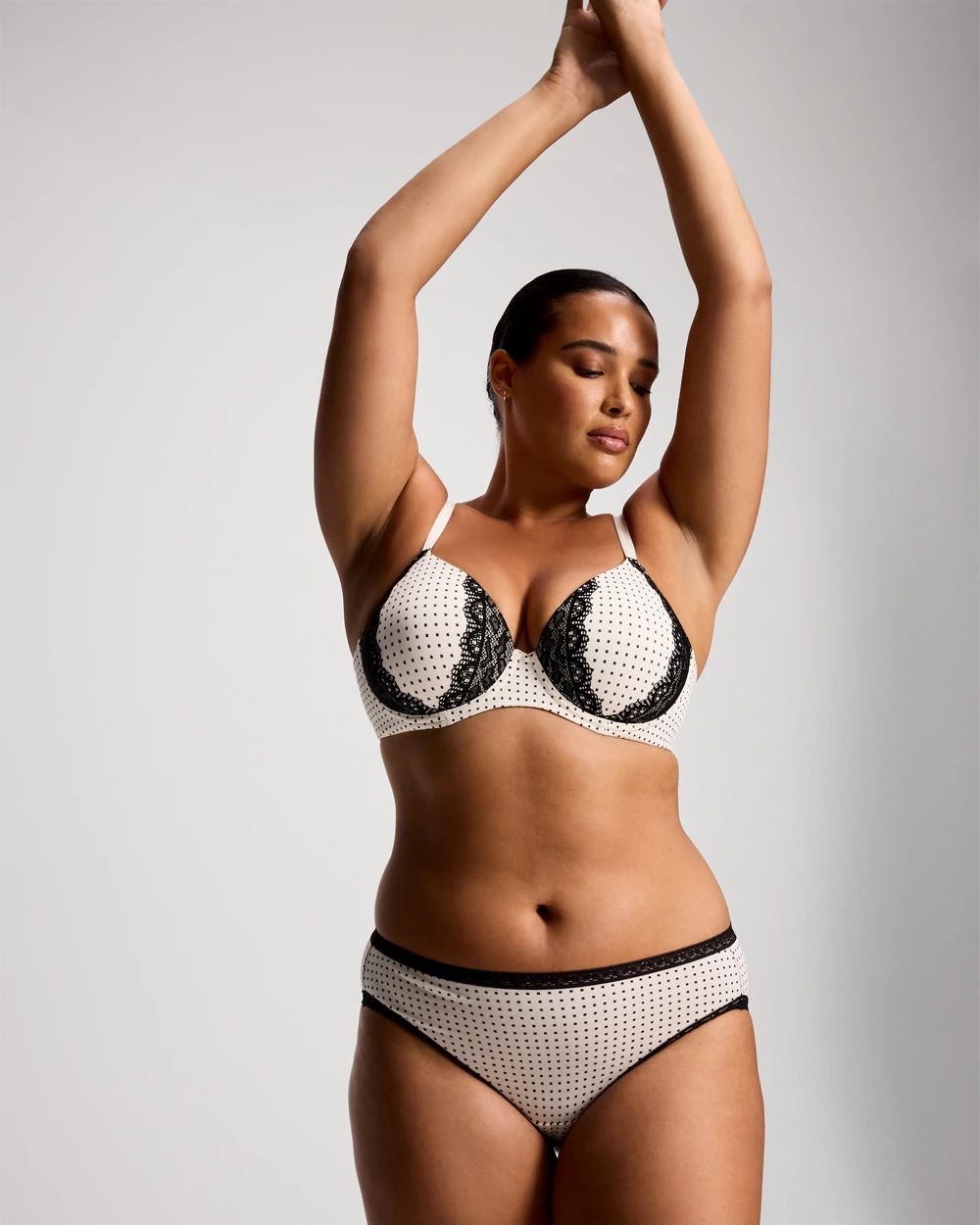 Perfect Coverage Bra with Enchanting Lace click to view larger image.